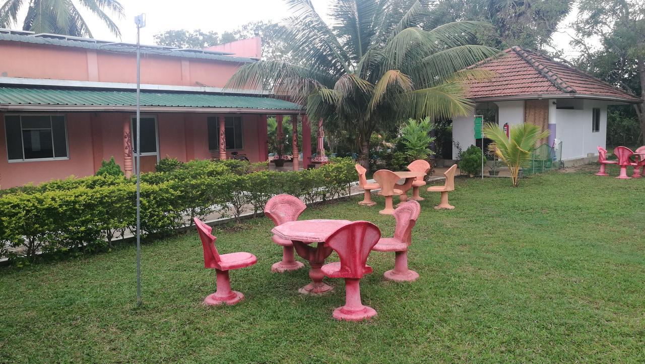 Friends Paradise Kilinochchi Exterior photo